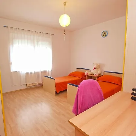 Alen 1413 Apartment